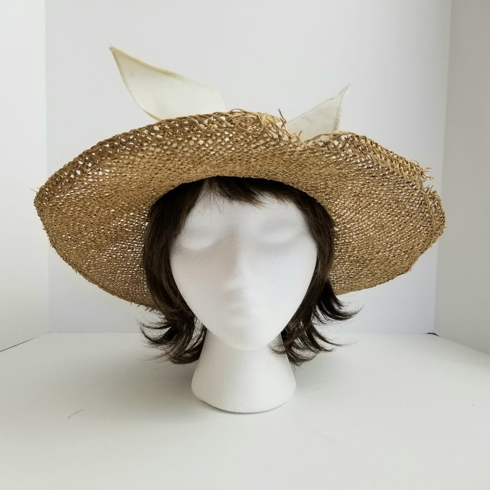 VINTAGE Women's Tan Straw Wide Brimmed Summer Hat - Picture 6 of 10